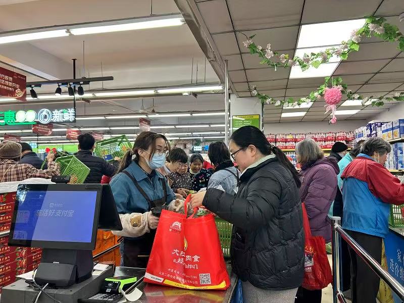 天惠超市錫鐵巷店煥新開業(yè)，點燃社區(qū)生活新熱度
